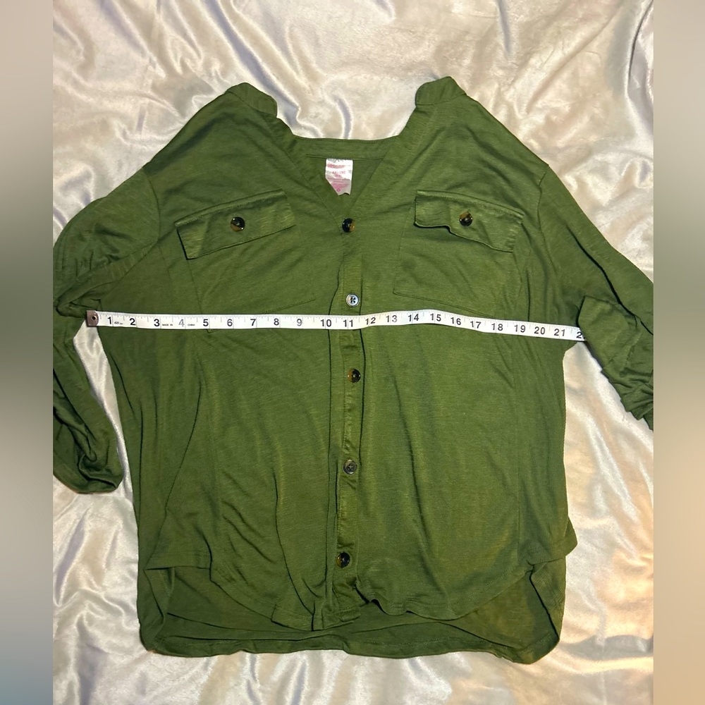 No Boundaries Green Knit Blouse